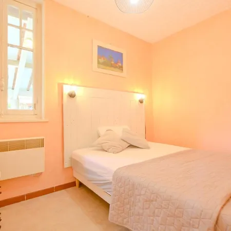 Holiday home La Faurie